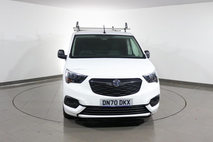 2025 Vauxhall Combo