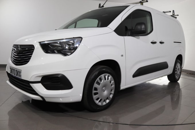 2025 Vauxhall Combo
