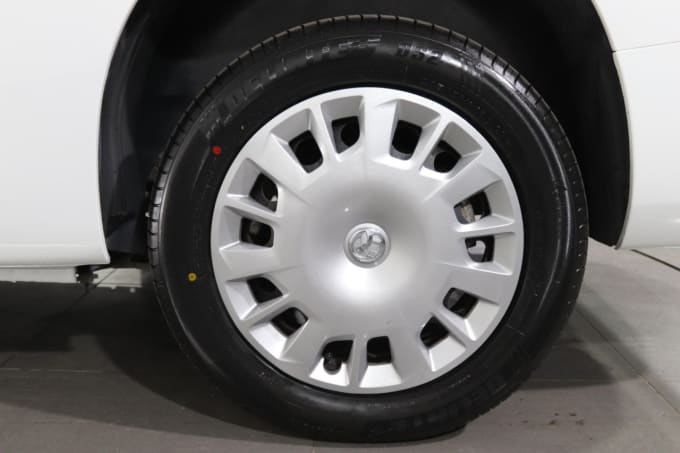 2025 Vauxhall Combo