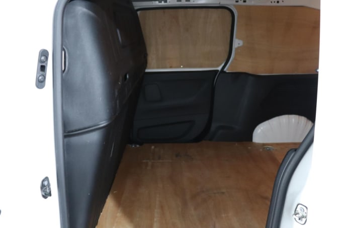 2025 Vauxhall Combo