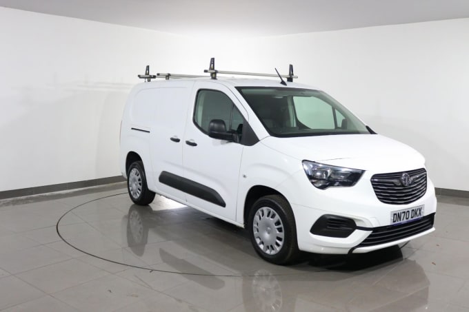 2025 Vauxhall Combo