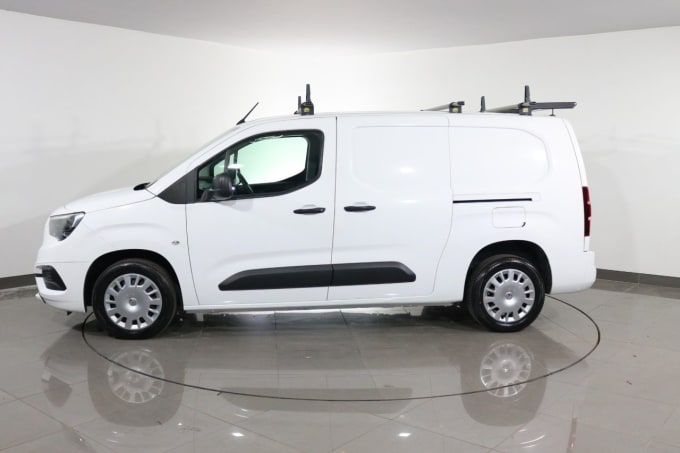 2025 Vauxhall Combo