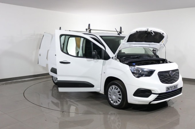 2025 Vauxhall Combo