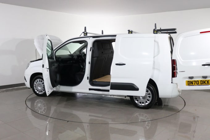 2025 Vauxhall Combo