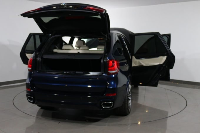 2025 BMW X5