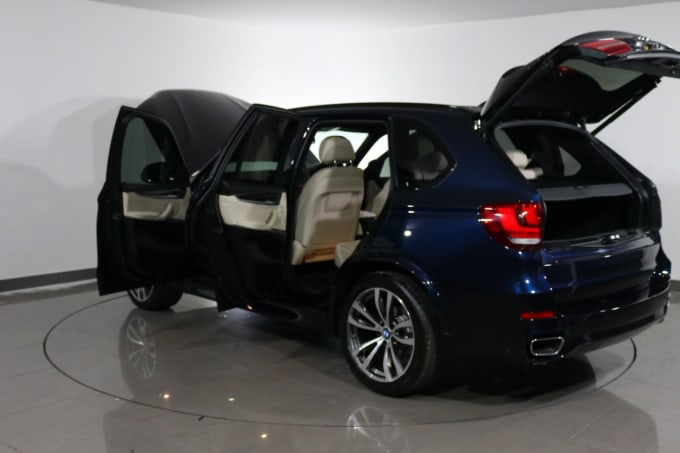 2025 BMW X5