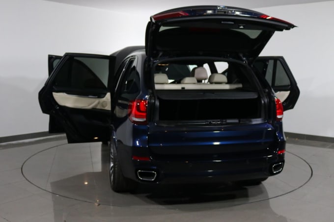 2025 BMW X5