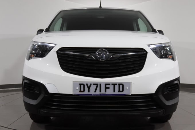 2025 Vauxhall Combo