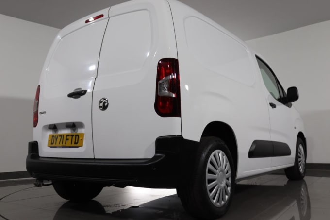 2025 Vauxhall Combo