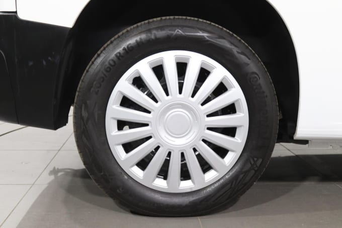 2025 Vauxhall Combo
