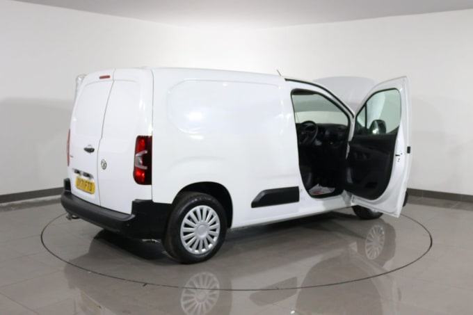 2025 Vauxhall Combo
