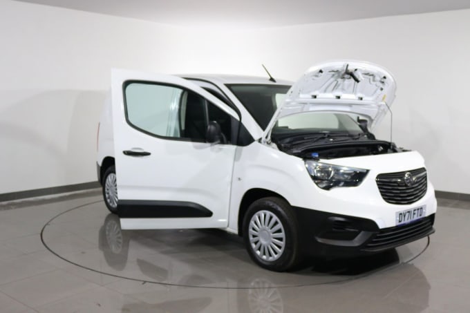 2025 Vauxhall Combo