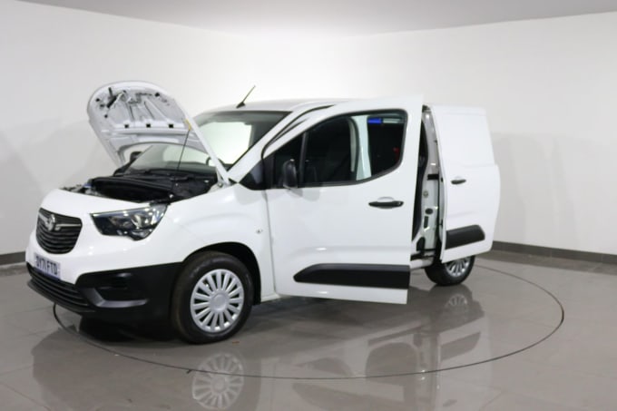 2025 Vauxhall Combo