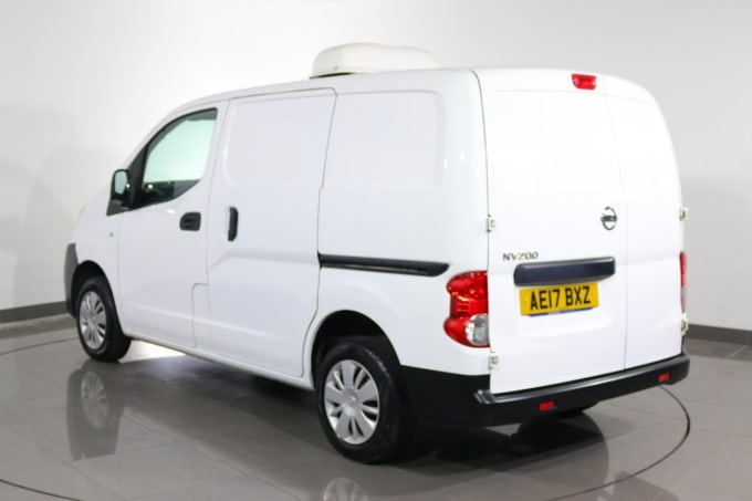 2025 Nissan Nv200