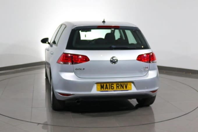 2025 Volkswagen Golf