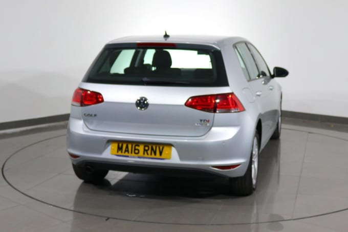 2025 Volkswagen Golf