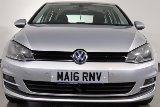 2025 Volkswagen Golf