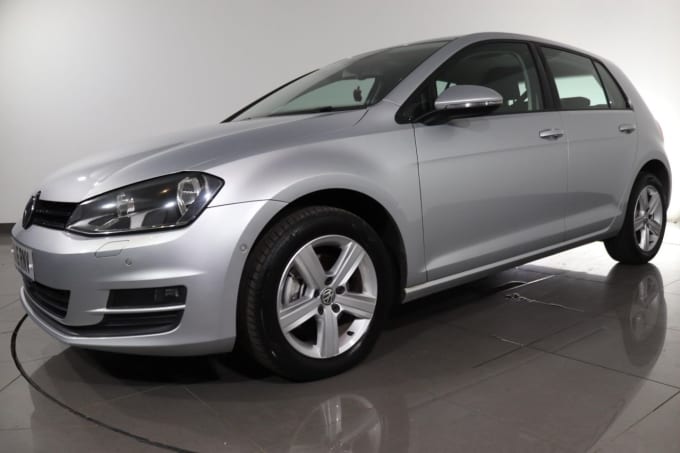 2025 Volkswagen Golf