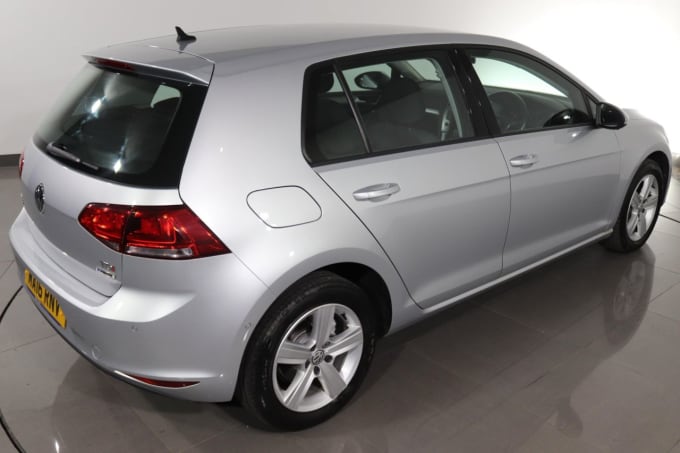 2025 Volkswagen Golf