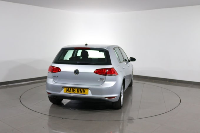 2025 Volkswagen Golf