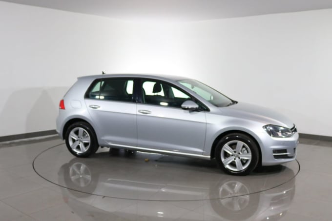2025 Volkswagen Golf