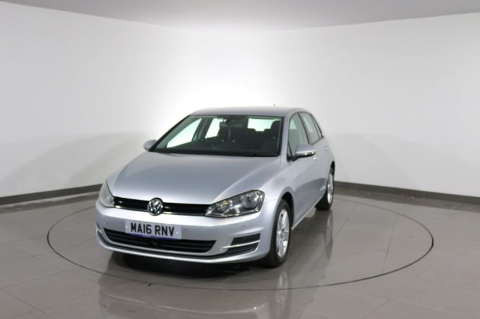 2025 Volkswagen Golf