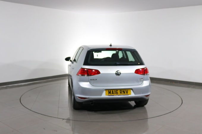 2025 Volkswagen Golf
