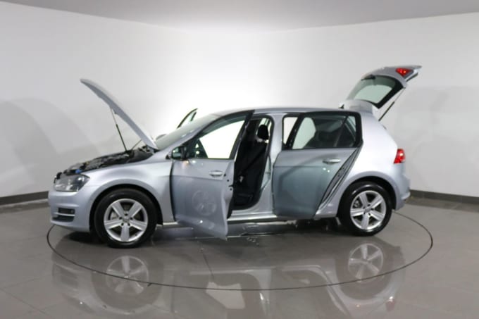 2025 Volkswagen Golf
