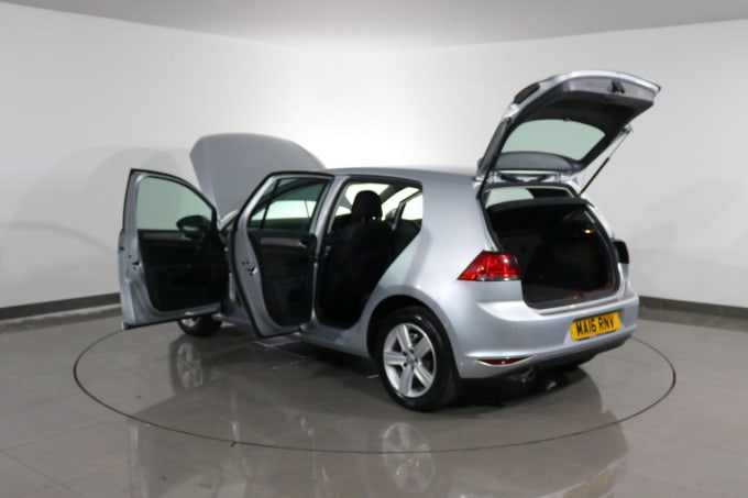 2025 Volkswagen Golf