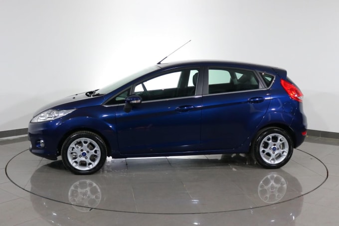 2025 Ford Fiesta