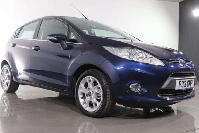 2025 Ford Fiesta