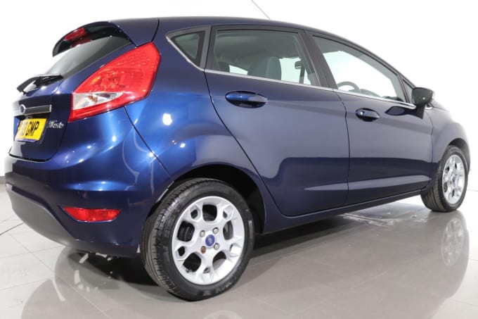 2025 Ford Fiesta