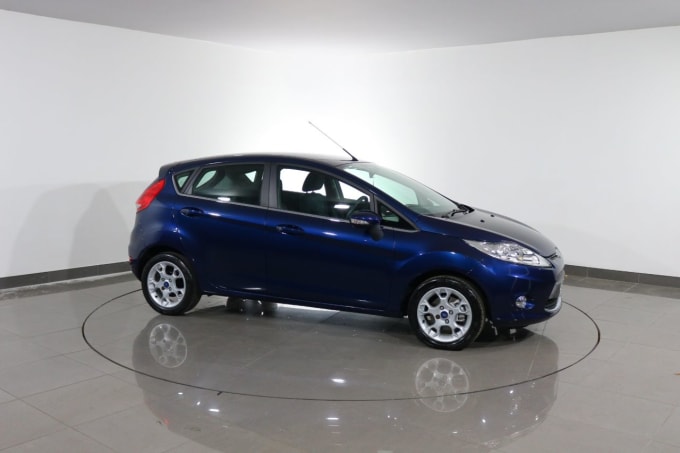 2025 Ford Fiesta