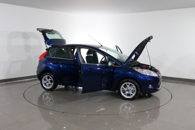2025 Ford Fiesta