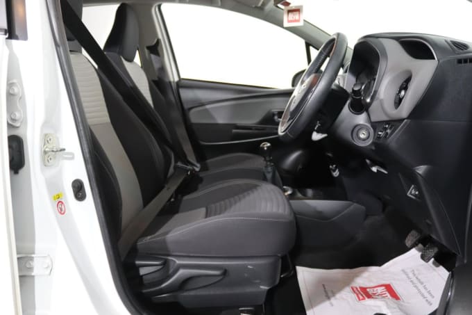 2025 Toyota Yaris