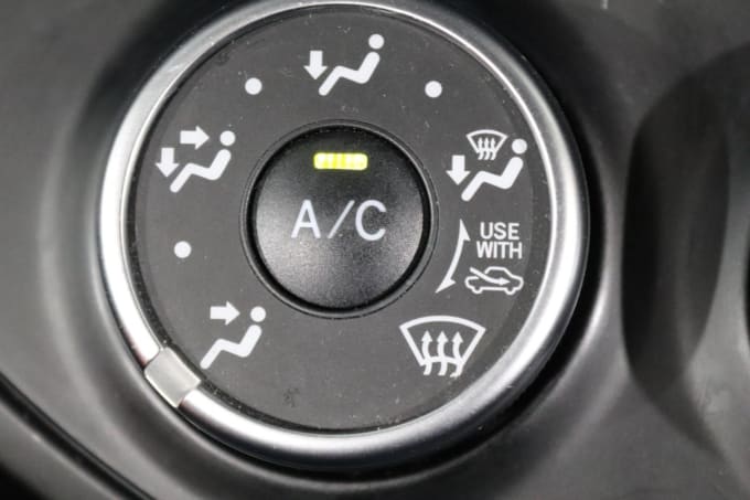 2025 Toyota Yaris