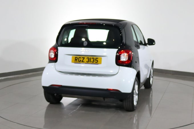 2025 Smart Fortwo