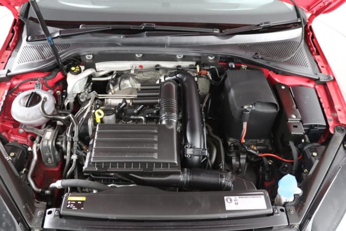 2025 Volkswagen Golf