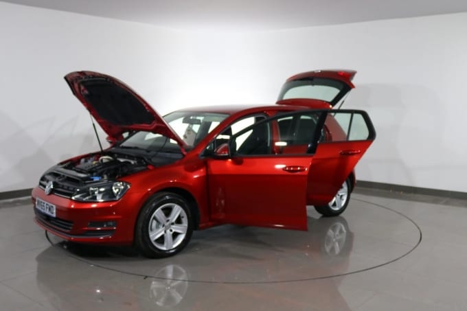 2025 Volkswagen Golf