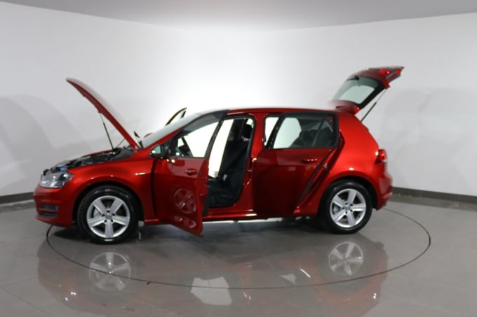 2025 Volkswagen Golf