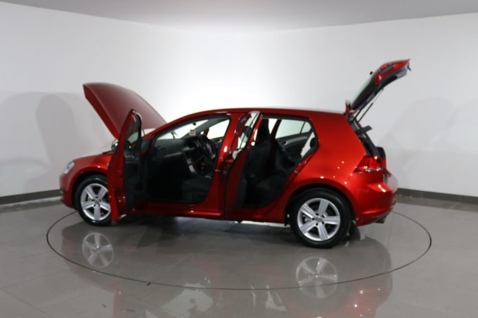 2025 Volkswagen Golf