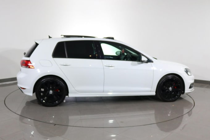 2025 Volkswagen Golf