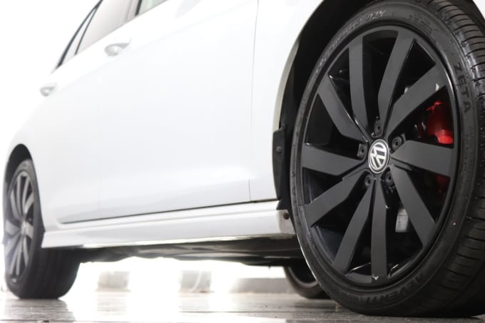 2025 Volkswagen Golf