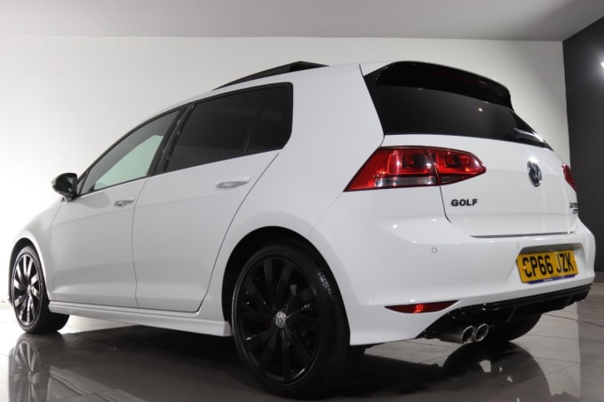 2025 Volkswagen Golf