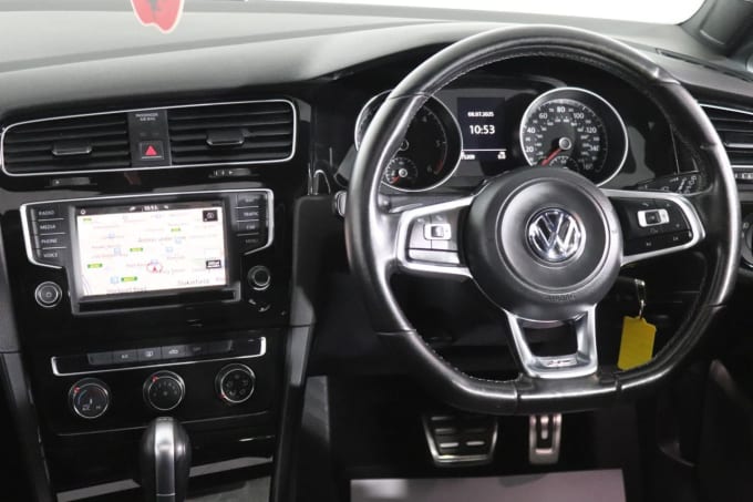 2025 Volkswagen Golf