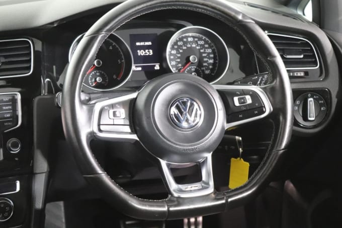 2025 Volkswagen Golf