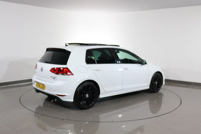 2025 Volkswagen Golf