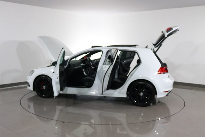 2025 Volkswagen Golf
