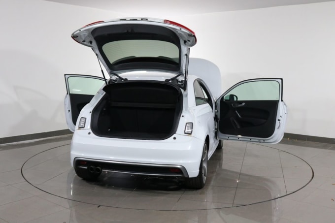 2025 Audi A1