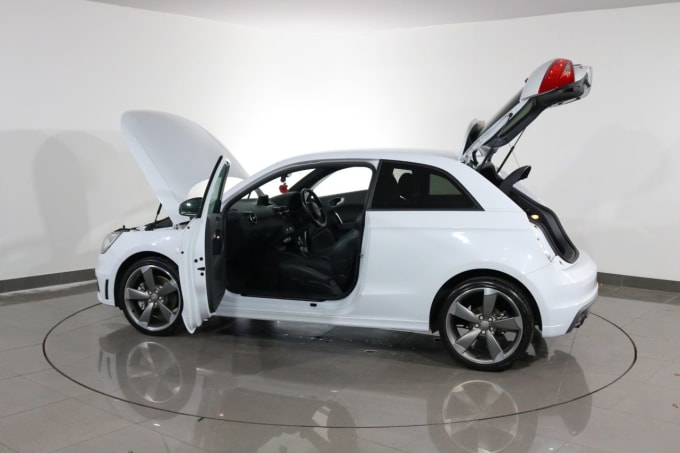 2025 Audi A1